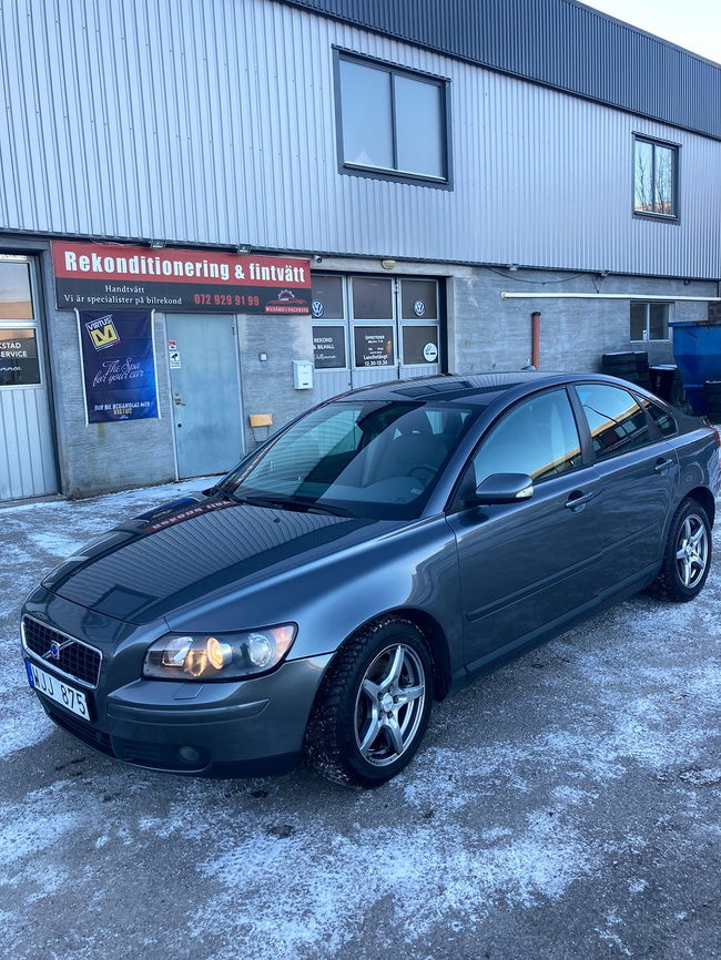 Volvo S40 2004