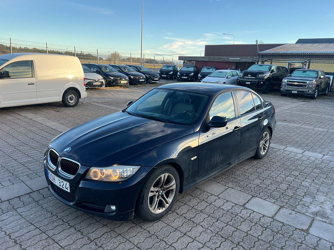 BMW 3 Series 318 2010