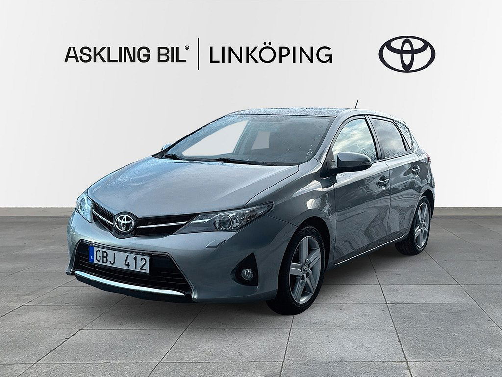 Toyota Auris 2013