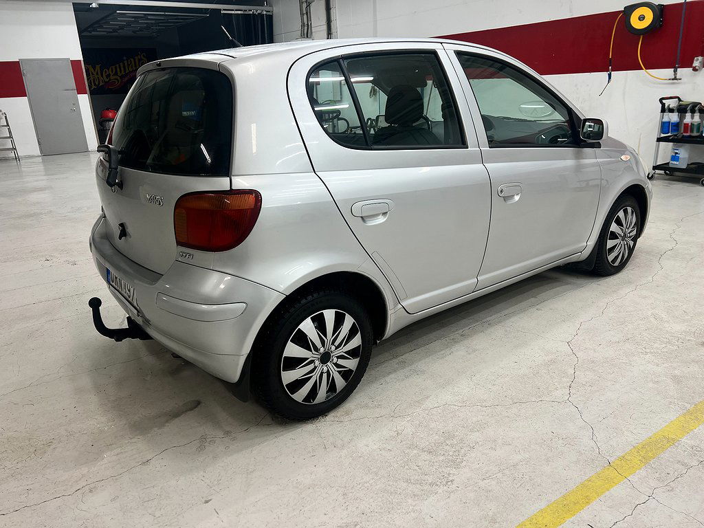 Toyota Yaris 2003