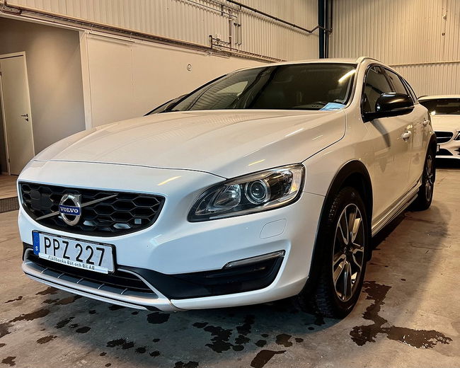 Volvo V60 2016