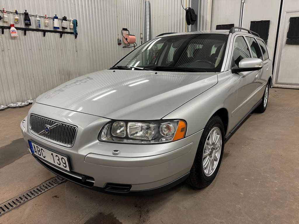 Volvo V70 2006