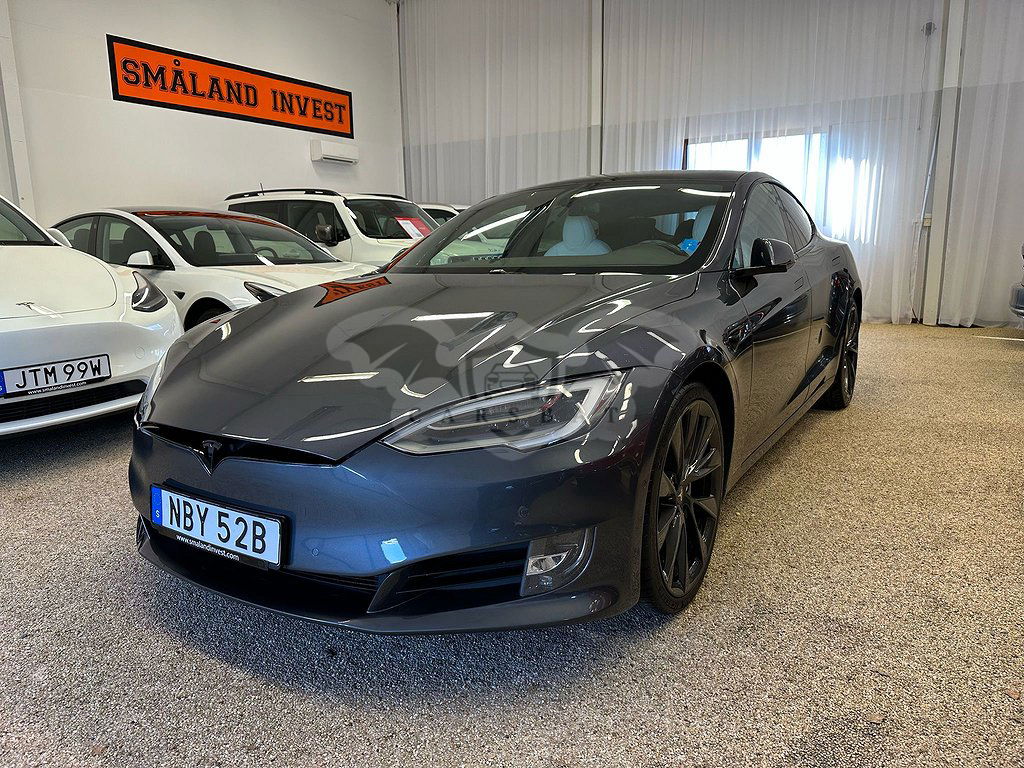 Tesla Model S 2020