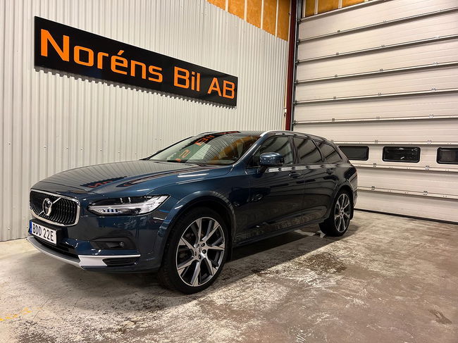 Volvo V90 2021