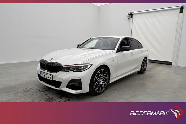 BMW 3 Series 330 2019