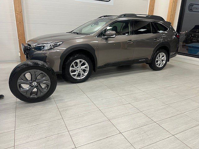 Subaru Outback 2021