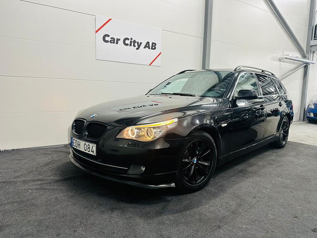 BMW 5 Series 523 2010