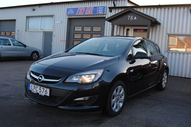 Opel Astra 2015