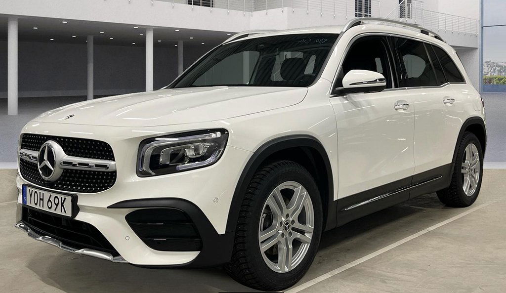 Mercedes-Benz GLB 2023