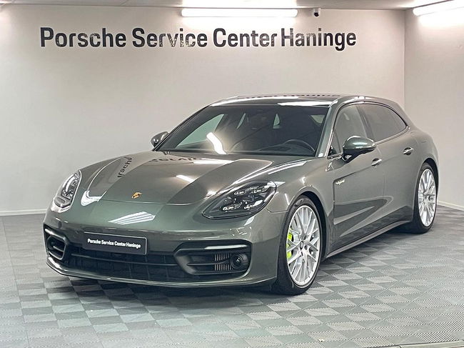 Porsche Panamera 2023