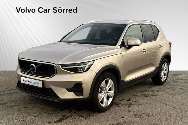 Volvo XC40 2023