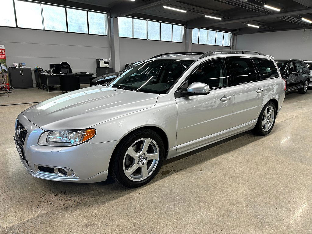 Volvo V70 2013