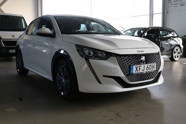 Peugeot 208 2021