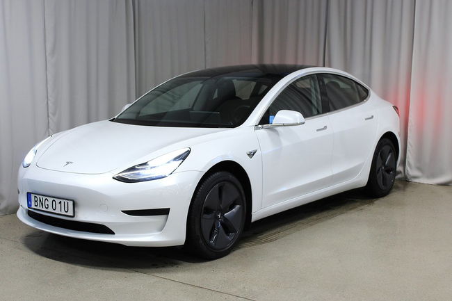 Tesla Model 3 2020