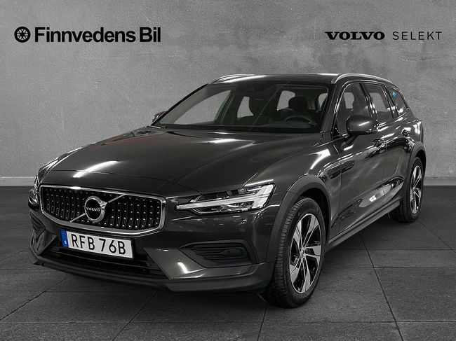 Volvo V60 2022