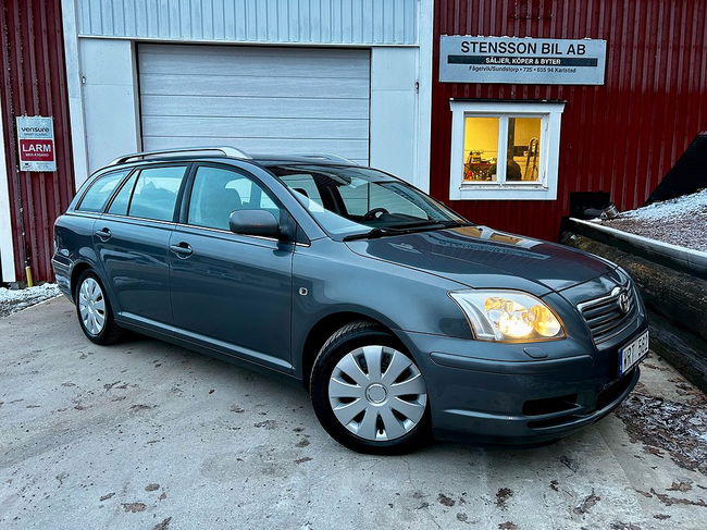 Toyota Avensis 2005