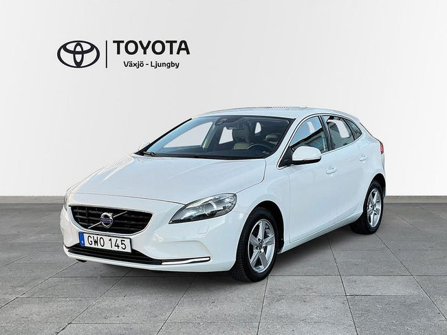 Volvo V40 2015