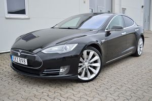 Tesla Model S 2014