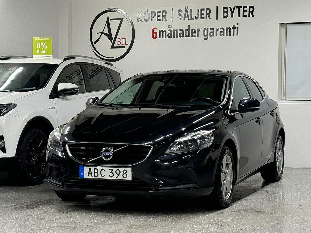 Volvo V40 2014