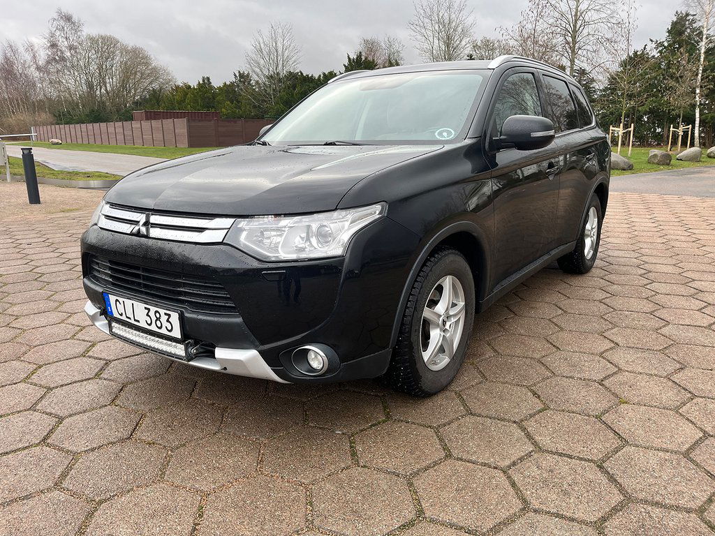 Mitsubishi Outlander 2014