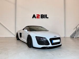 Audi R8 2013