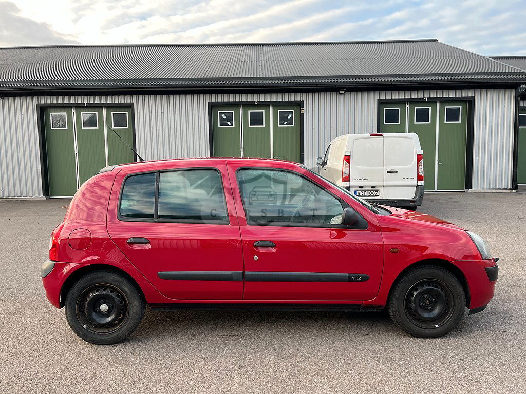 Renault Clio 2001