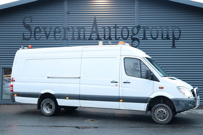 Mercedes-Benz Sprinter 2012