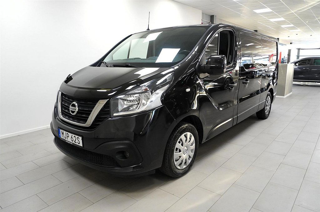 Nissan NV300 2020