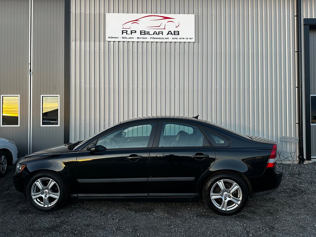 Volvo S40 2004