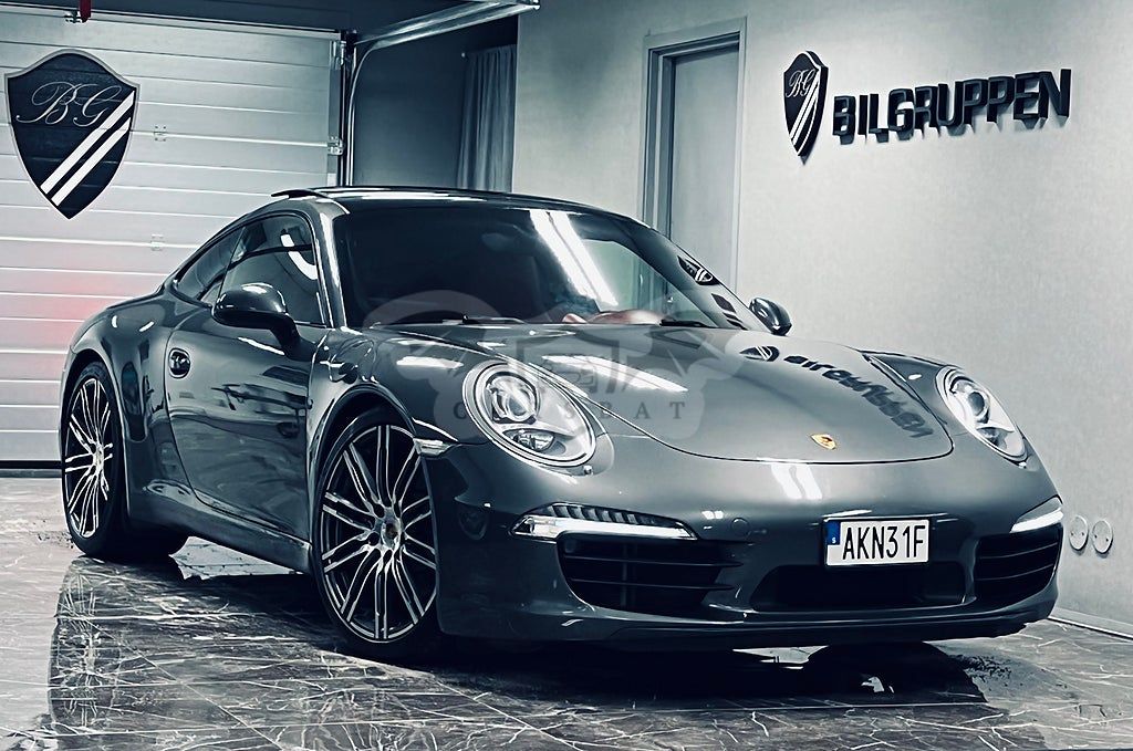 Porsche 911 2015