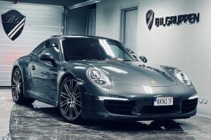 Porsche 911 2015