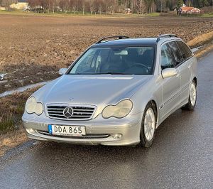 Mercedes-Benz C 2001