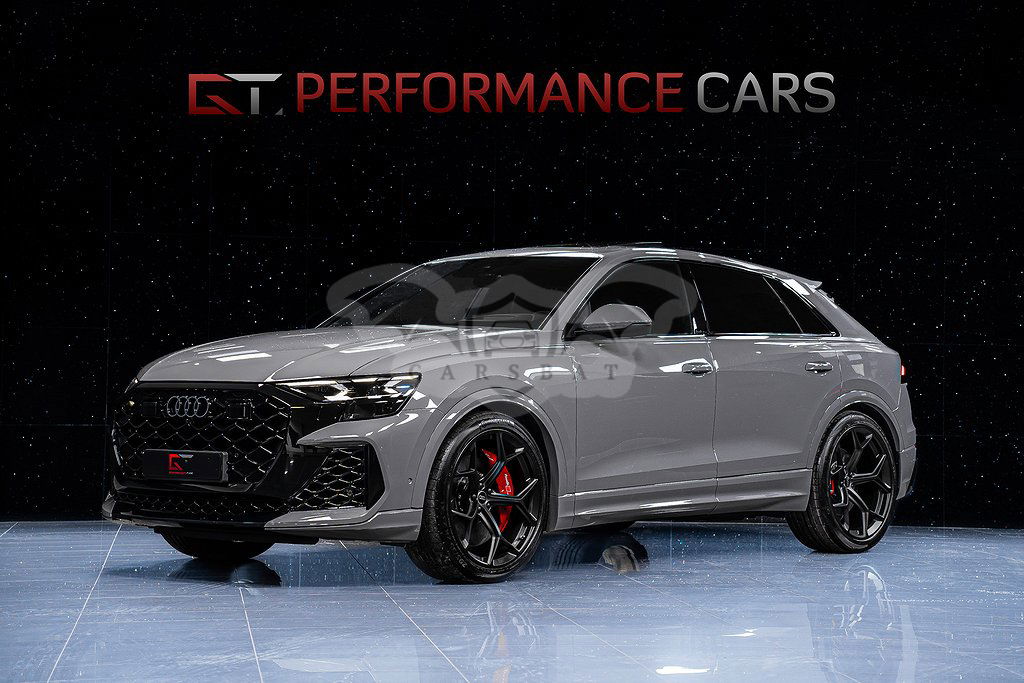 Audi RSQ8 2025