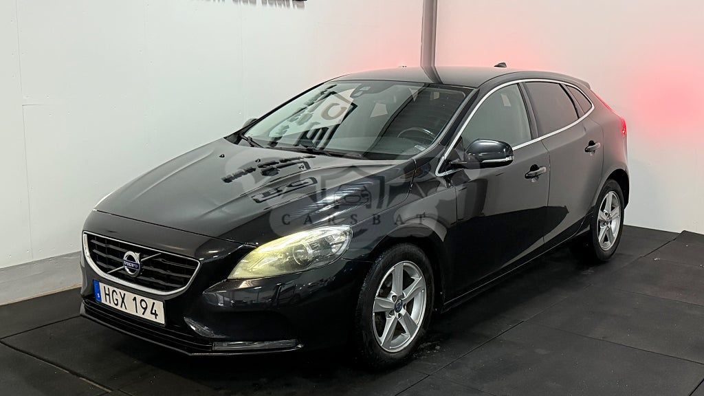 Volvo V40 2014