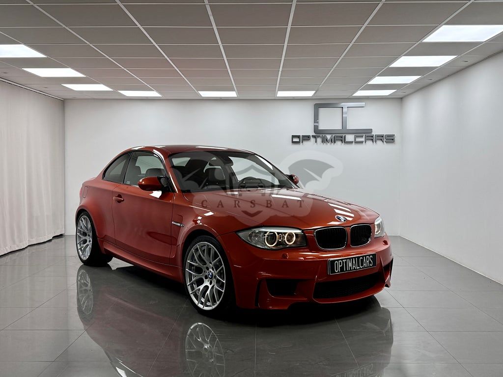 BMW M1 2012