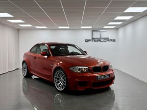 BMW M1 2012