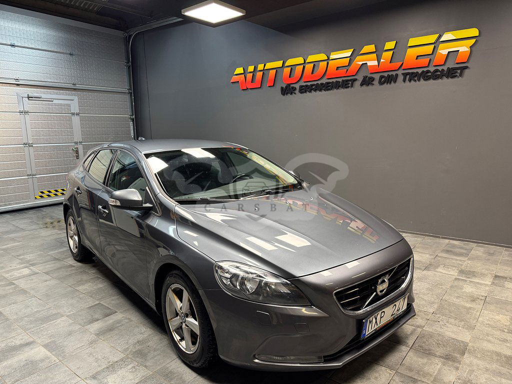 Volvo V40 2013