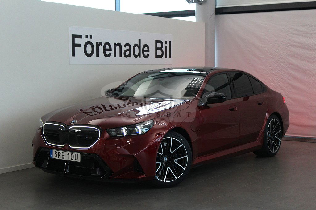 BMW M5 2024