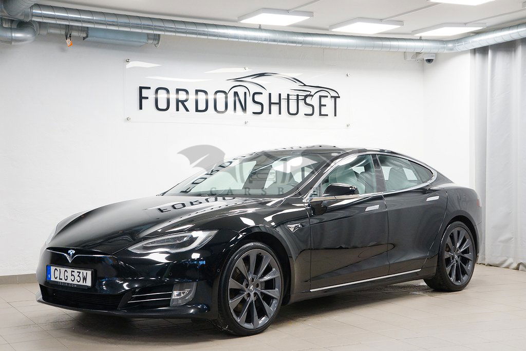 Tesla Model S 2020
