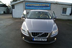 Volvo V70 2011