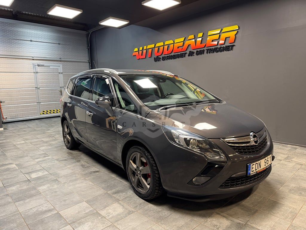 Opel Zafira 2014