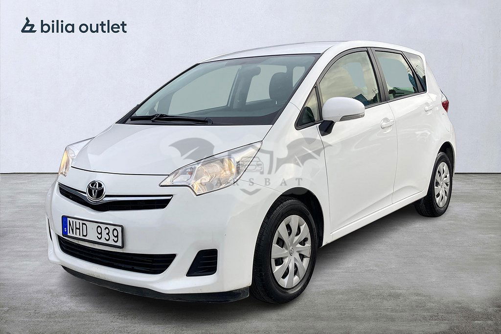 Toyota Verso-S 2013