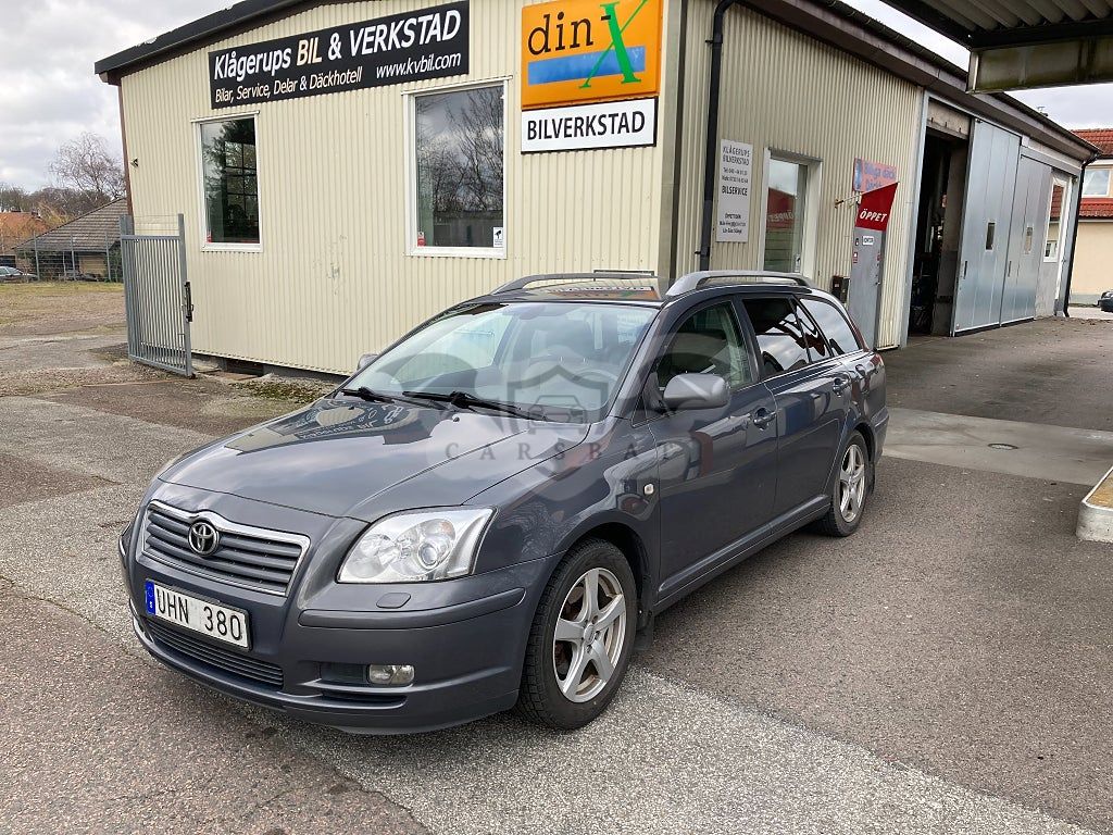 Toyota Avensis 2003