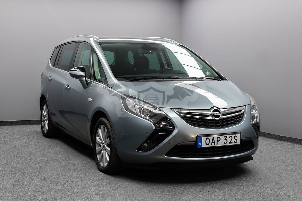Opel Zafira 2015