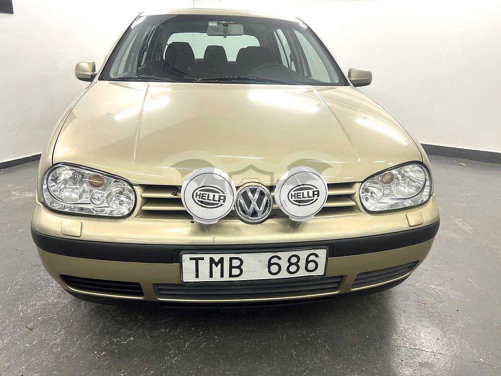 Volkswagen Golf 2003