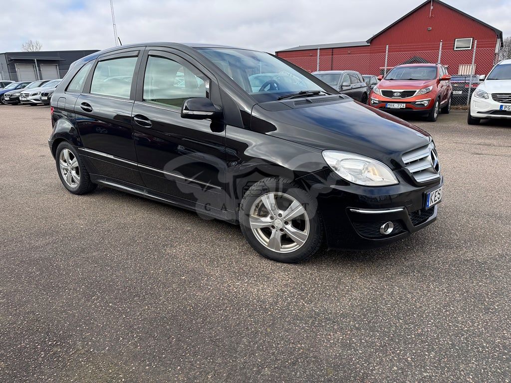 Mercedes-Benz B 2010