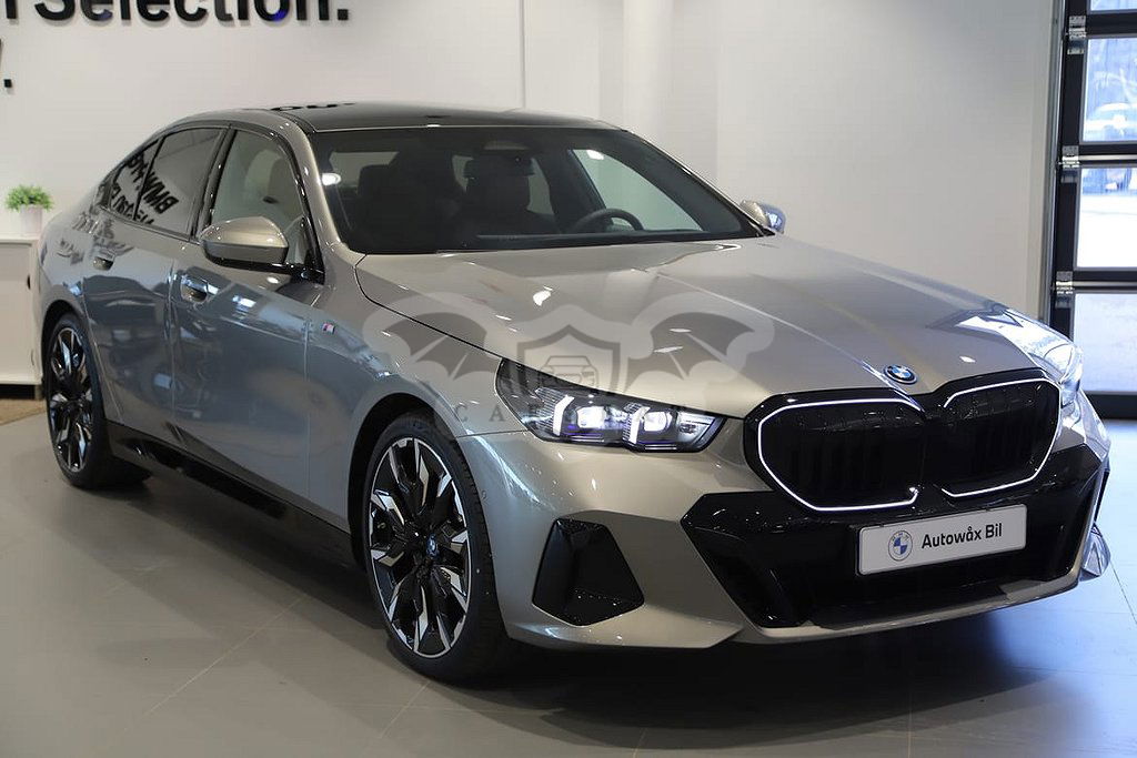 BMW 5 Series 530e 2024