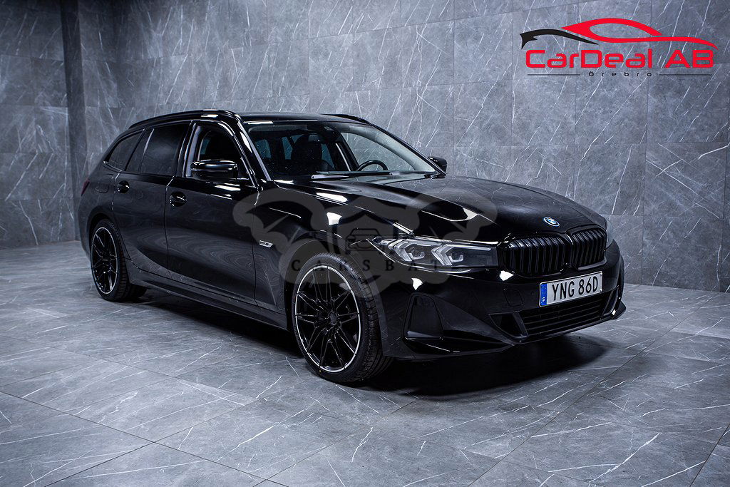 BMW 3 Series 330e 2022