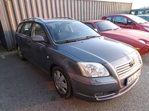 Toyota Avensis 2004