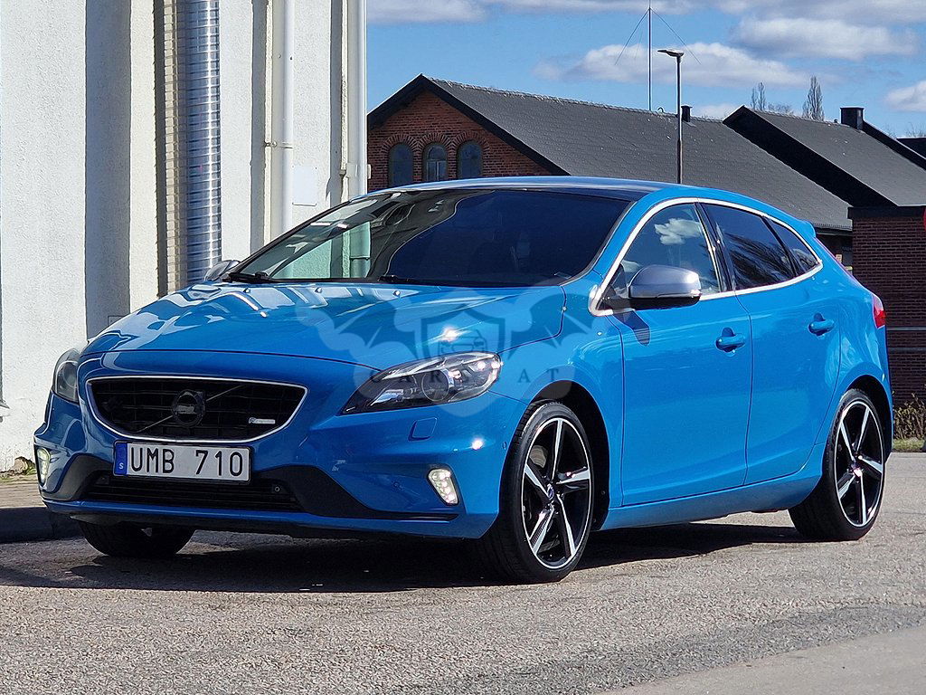 Volvo V40 2013